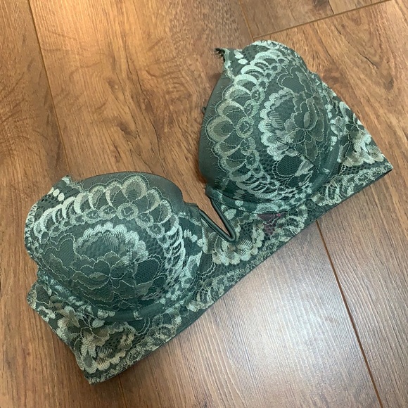 Like New LaSenza Diva Lightly Lined Bra - Picture 1 of 3